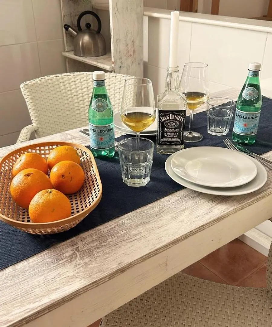 بيت ضيافة Studio Apartment كان باستيليا